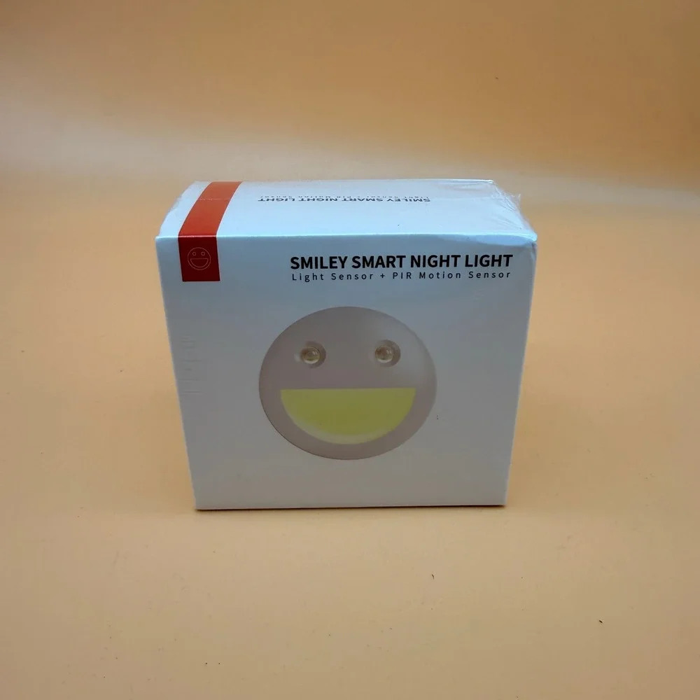 Pack of 2 Smiley Night Light DC-SNL with Motion Sensor, 3 x AAA Battery Operate
